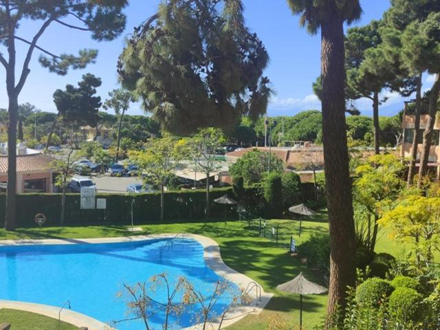 Center Beach 2 Beds Appartement Elviria Марбелья Екстер'єр фото